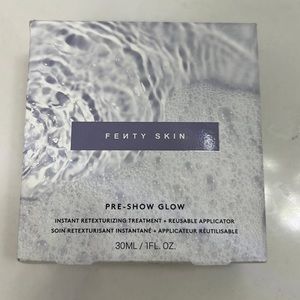 Fenty beauty preshow glow instant retexturizing treatment & reusable applicator